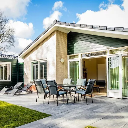 Holiday home In Het Bomendorp De Veluwe